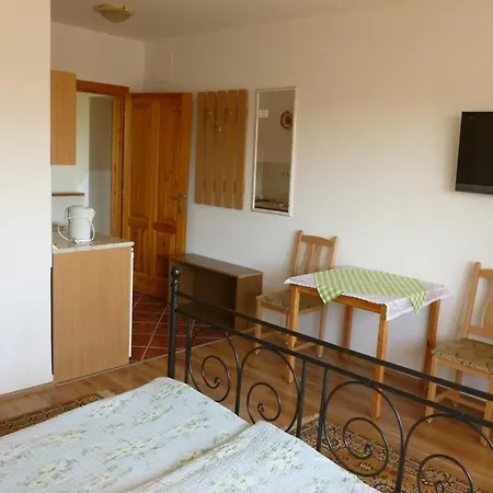 Alex Apartman Lägenhet Balatonfüred